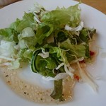 おりーぶ屋 - うにのトマトクリームクーポンランチ(1000円) サラダ  ※クーポン