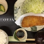 美はる - ロースかつ定食 … 1,600円