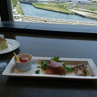 IL PINOLO SKY TERRACE 横浜 - 