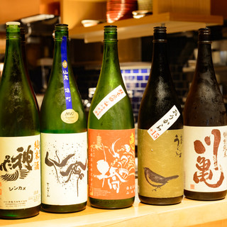 A selection of carefully selected sake that pairs well with food