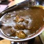 グランドルート66 - ウィーン風カツカレーのルウはグレービーボートで提供