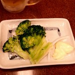 三ちゃん食堂 - ブロッコリーマヨネーズ180円