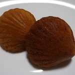 おやつの時間 - マドレーヌ2種