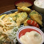 鶏料理居酒屋 TORIBIAN - 鶏天明太マヨ定食