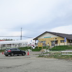 Yatsuren Honsha Kojo Heisetsu Chokubaijo - 外観