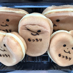 羽生 もっちり庵 - もっちり焼き
      抹茶カスタード 160円×2
      おぐら&チーズ 160円×2
      