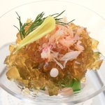 レストランひらまつ レゼルヴ - 特別ランチ<平日限定> 1980円 の海老と蟹のムース