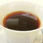 レストランひらまつ レゼルヴ - 特別ランチ<平日限定> 1980円 のコーヒー