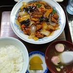 Taishuu Chuuka Shanhai - 酢豚定食