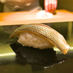 鮨 ます田 - 2017年（平成29年）春頃　コハダ