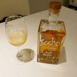 リストランテ サクラ - サービスで頂いた麦焼酎一尚