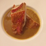サラマンジェ ド ヨシノ - キンメダイのスープ仕立て