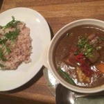 薬膳カレーじねんじょ - 薬膳角煮カレー