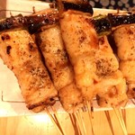 山鯨屋 - ふわっふわでやわらかい、なまず串（1本150円）