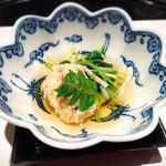 日本料理 大阪 浮橋(ホテルグランヴィア大阪) - 三つ葉と榎木茸のお浸し　助子旨煮　木の芽
