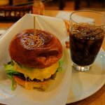 香留壇 - チーズバーガー・アボガドトッピング