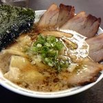 竹岡屋 - チャーシュー麺（醤油）