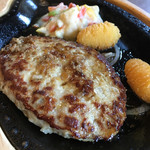 びっくりドンキー - ちょっぴり柔らかいびくドンハンバーグ