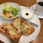 みぃ珈琲 - H.29.4.25.昼 ピザトーストセット 700円税込