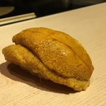 鮓職人 秦野よしき - ムラサキウニ