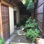祇園 にしかわ - 中庭