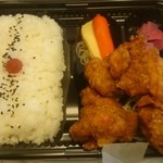 からあげの大だか屋 - から揚げ弁当(税込500円)(2017.5)