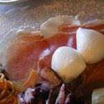 SAKURAGUMI - 生ハムとモッツアレラ