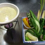 青い林檎 - 10品目の野菜　バーニャカウダ