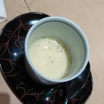 茶碗蒸し、海鼠(なまこ)の卵巣入り！