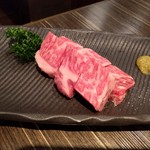 ホルモン焼肉 かめつる - 和牛サーロイン