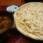 八州亭 - 川越三元豚使用肉汁うどん