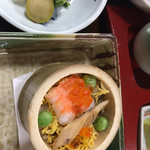 Miki Han Ryokan - 一口お寿司