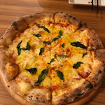 ワインとピザ ビストロ ポリッツァ - 