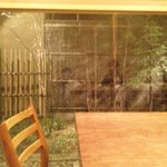 緒方 - 個室から見る坪庭