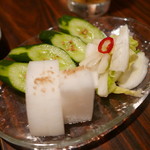 鳥みつ - 漬物盛り合わせ