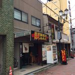 ひげ坊主 - H.29.5.1.昼 外観：西側からアプローチ