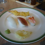 北海道スカイテラス MINORI - 握り寿司３種、天ぷら