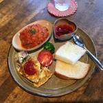 ジャム cafe 可鈴 - ミニプレート(650円)。「ごはん or パン」はパンを選択。