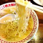 背脂中華そば（麺）