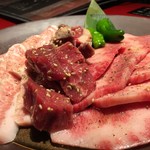 焼肉トラジ - 