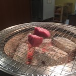 Tsukamoto Nikuyakiya - 焼き焼き♪