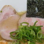 ラーメン ABE's - ジューシーチャーシュー