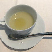 カンブーザ - じゃがいもの冷製スープ