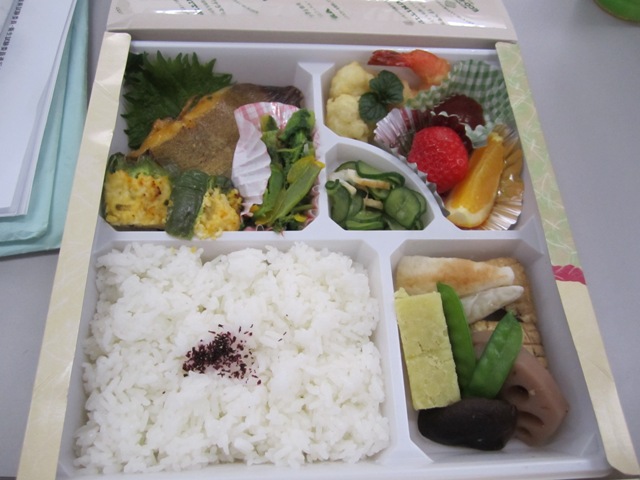 業態変更 ドクターフーズ 赤坂 弁当 食べログ