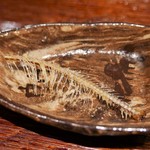 まつ瀬 - 鮎の中骨は揚げて提供