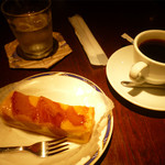 Anjiro - リンゴタルトケーキ（コーヒー付き）