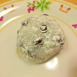 飯野屋製菓 - 豆大福…税込120円