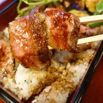 Higashiyama - 炭火焼ステーキ重　3600円（税別）