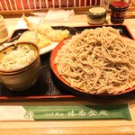 味奈登庵 - 全景