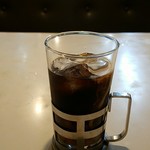 Rojina Sabou - アイスコーヒー